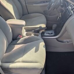 2010 Toyota Corolla LE Sedan 4D full