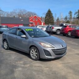 2011 Mazda MAZDA MAZDA3 i Touring Sedan 4D full