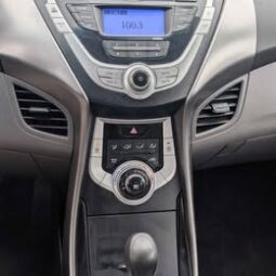2013 Hyundai Elantra GLS Sedan 4D full