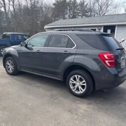 2017 Chevrolet Equinox LT Sport Utility 4D full