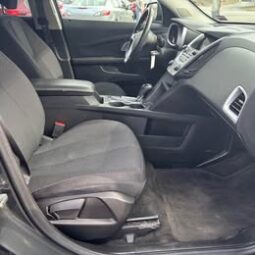 2017 Chevrolet Equinox LT Sport Utility 4D full