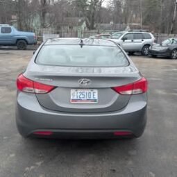 2013 Hyundai Elantra GLS Sedan 4D full