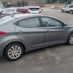 2013 Hyundai Elantra GLS Sedan 4D full