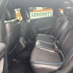 2015 Chrysler 200 S Sedan 4D full