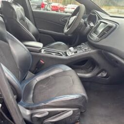 2015 Chrysler 200 S Sedan 4D full