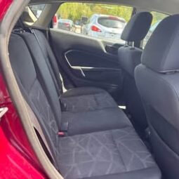 2011 Ford Fiesta SE Hatchback 4D full
