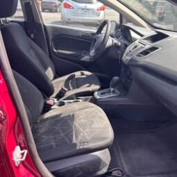2011 Ford Fiesta SE Hatchback 4D full
