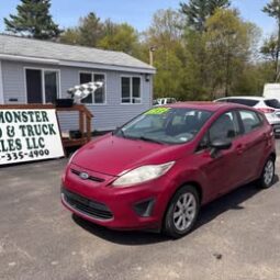 2011 Ford Fiesta SE Hatchback 4D