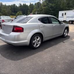 2011 Dodge Avenger Mainstreet Sedan 4D full