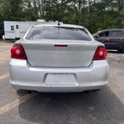 2011 Dodge Avenger Mainstreet Sedan 4D full
