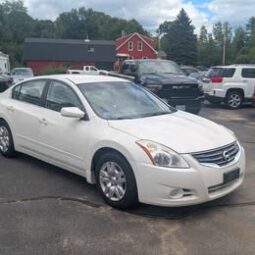 2012 Nissan Altima 2.5 S Sedan 4D full